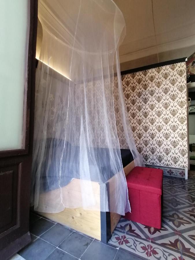 L'Antico Palazzo Rooms Катания Экстерьер фото